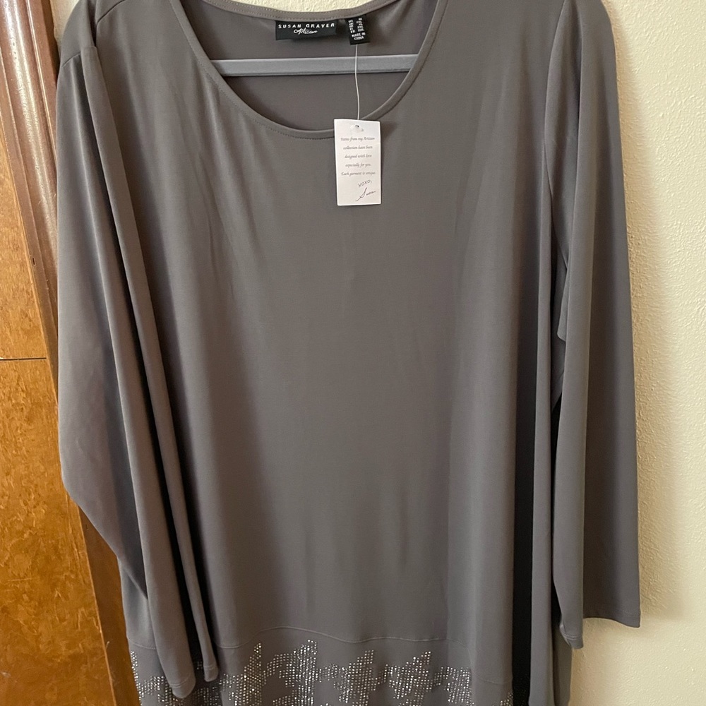 Grey with silver trim top